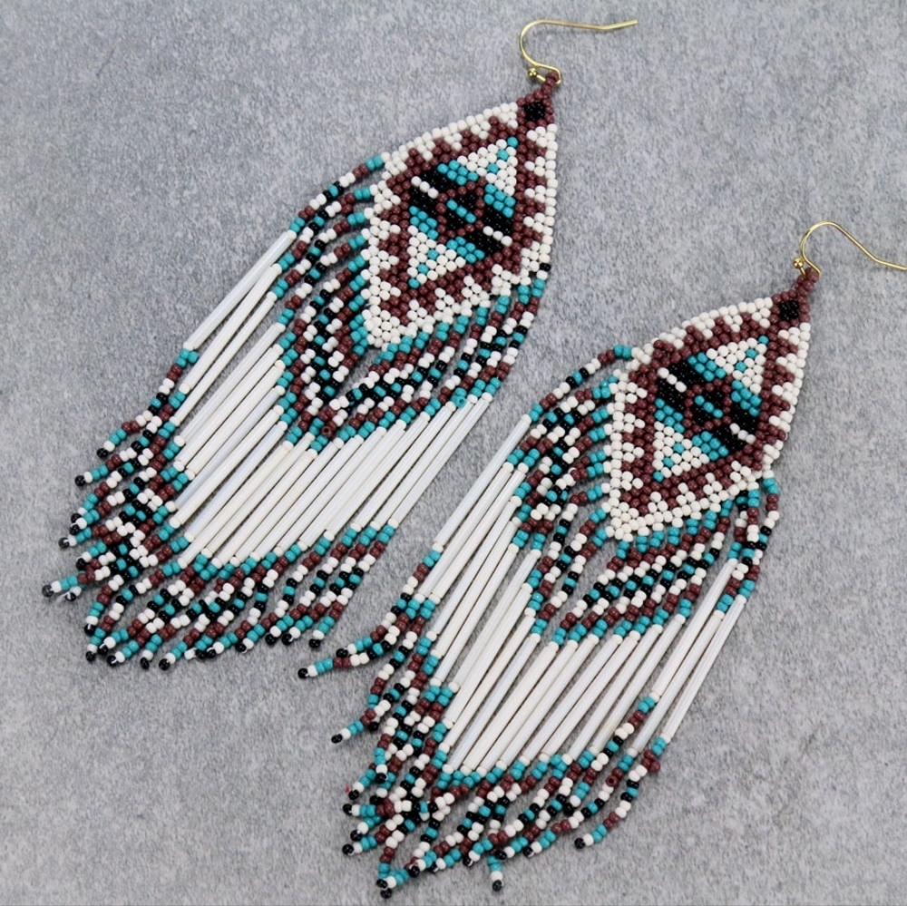 NWT White Western Boho Beaded Earrings in Turquoise and White